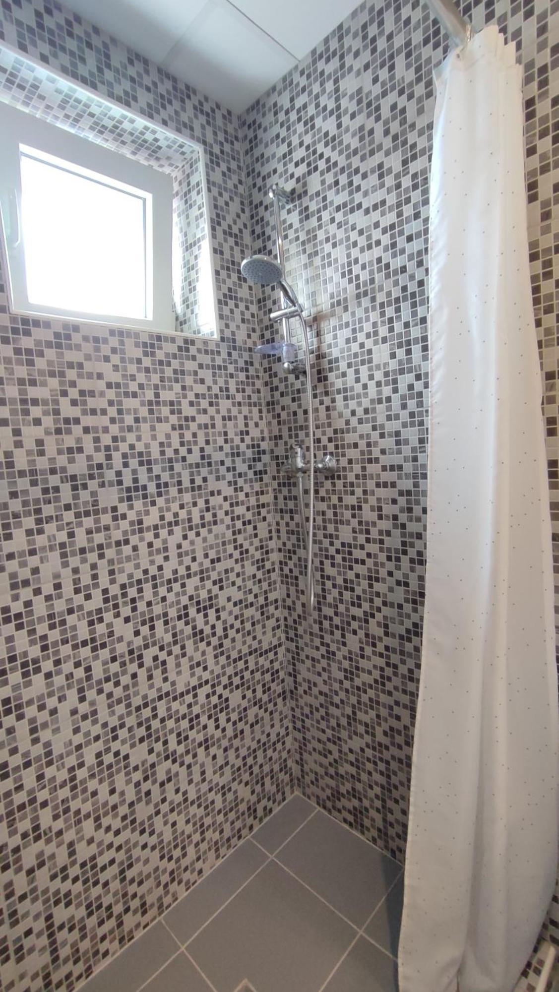 Apartmany Chalupkova Ulica Presov - Solivar ภายนอก รูปภาพ